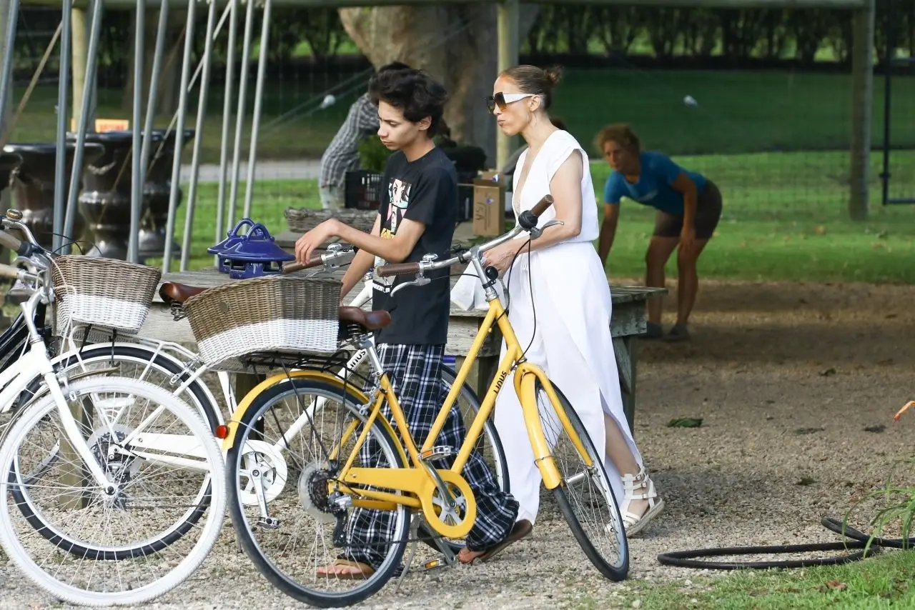 Jennifer Lopez Bike Ride Stills in The Hamptons in New York